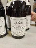 5 Bouteilles de GEVREY-CHAMBERTIN 1982 Pierre André (Bas) 
1 Bouteille...