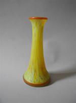 LEGRAS. Vase soliflore en verre jaune marbré créé pour la...